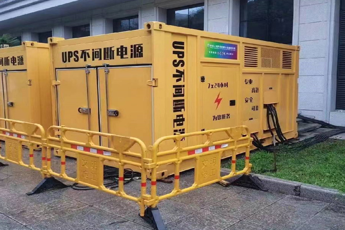 尖扎发电机租赁施工现场